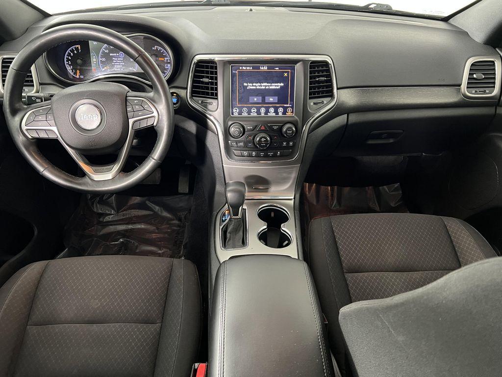 used 2018 Jeep Grand Cherokee car, priced at $15,352