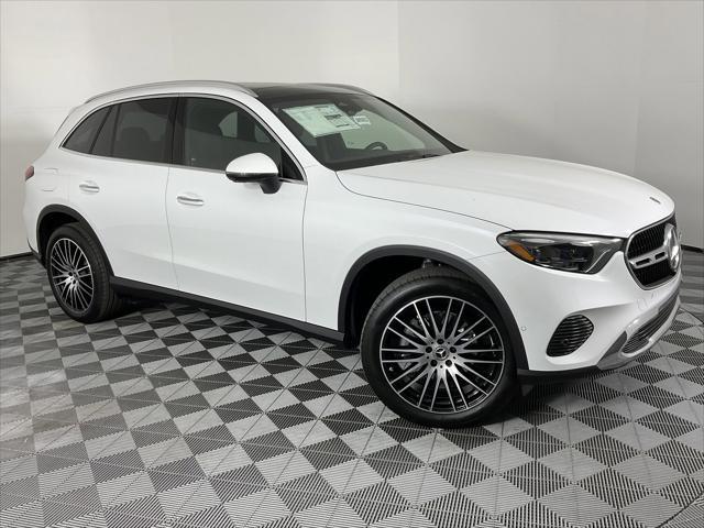 new 2025 Mercedes-Benz GLC 300 car, priced at $63,585