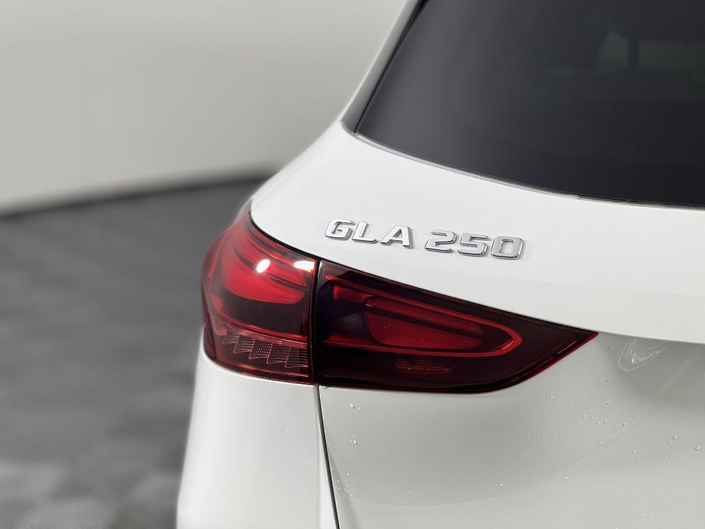 new 2026 Mercedes-Benz GLA 250 car, priced at $45,250