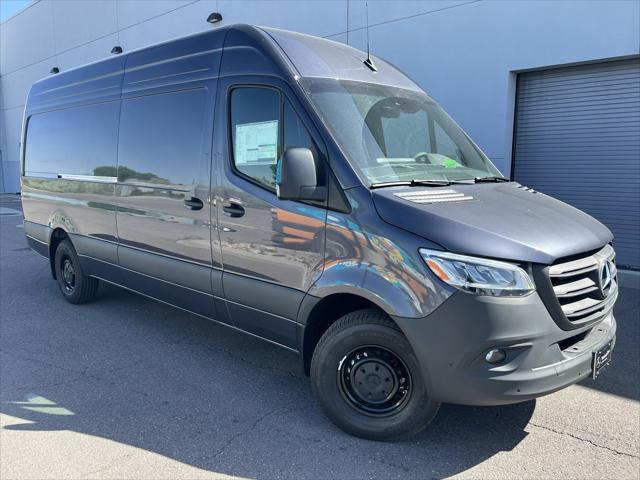 new 2024 Mercedes-Benz Sprinter 2500 car, priced at $75,374