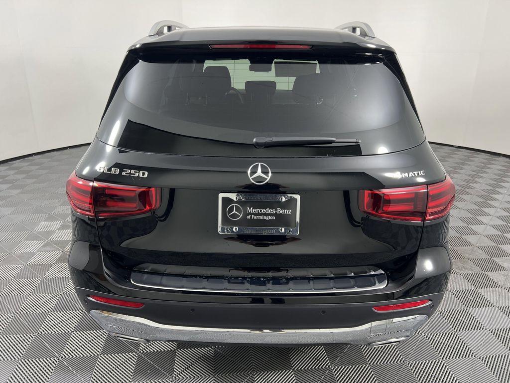 new 2025 Mercedes-Benz GLB 250 car, priced at $49,595