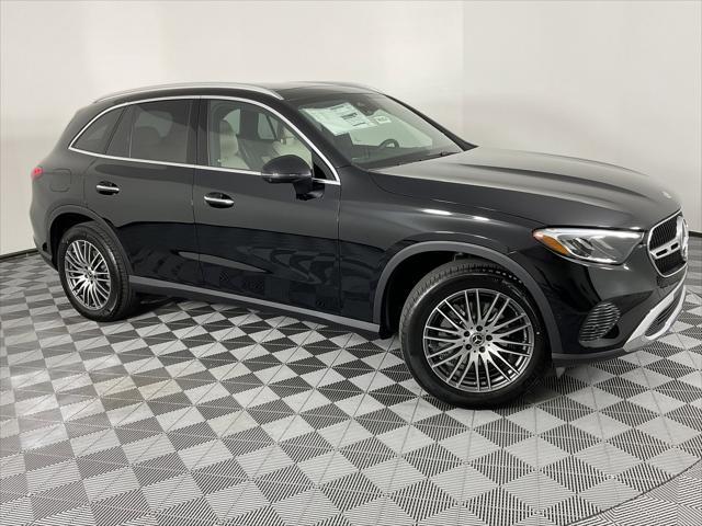 new 2025 Mercedes-Benz GLC 300 car, priced at $58,585