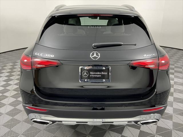 new 2025 Mercedes-Benz GLC 300 car, priced at $58,585