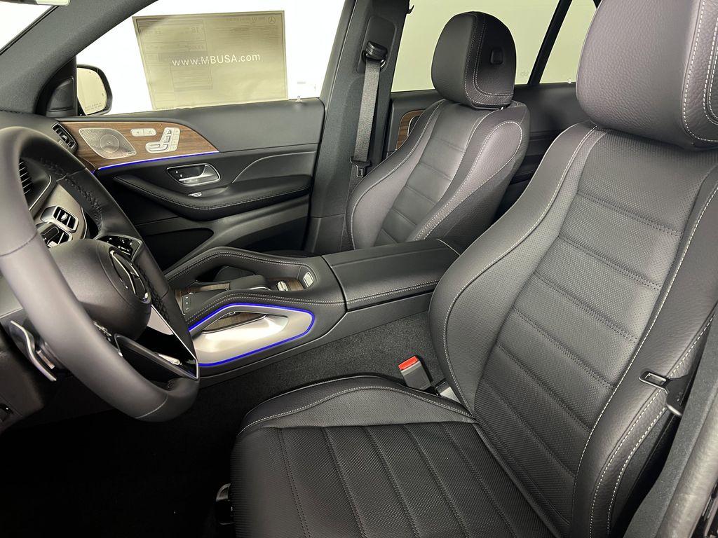 new 2026 Mercedes-Benz GLE 580 car, priced at $97,350