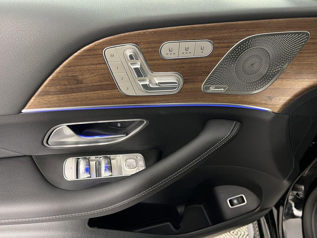 new 2026 Mercedes-Benz GLE 580 car, priced at $97,350
