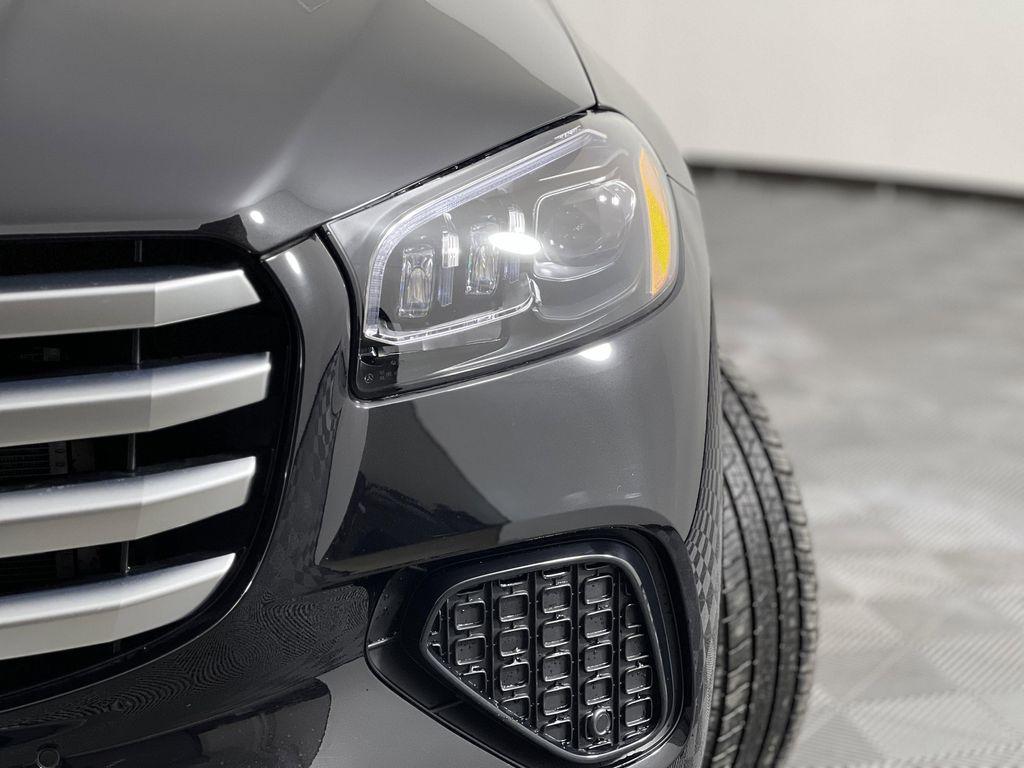 new 2025 Mercedes-Benz GLS 450 car, priced at $91,945