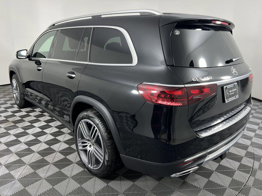 new 2025 Mercedes-Benz GLS 450 car, priced at $91,945