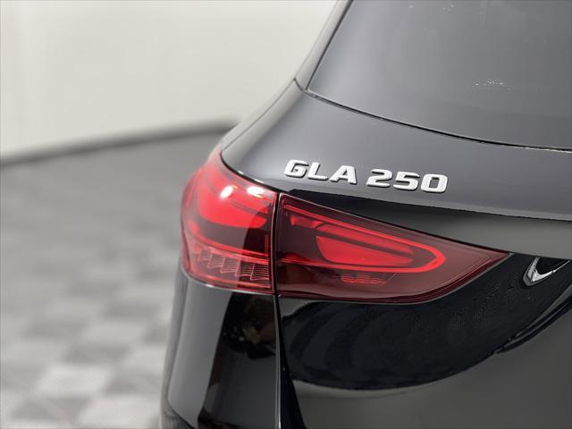 new 2025 Mercedes-Benz GLA 250 car, priced at $47,295