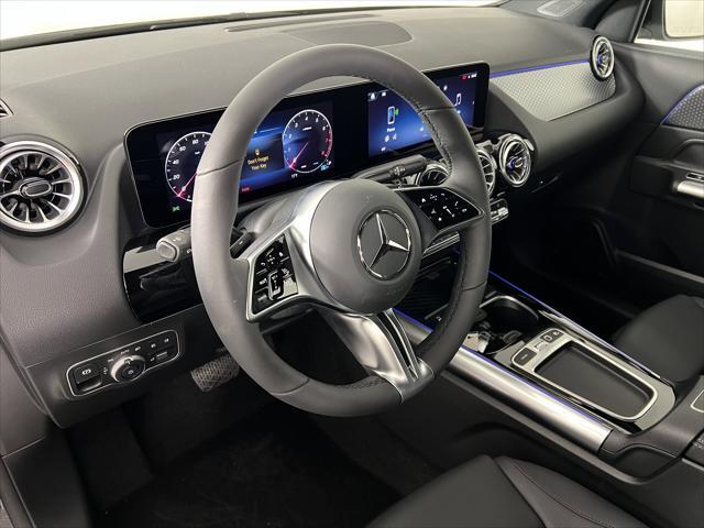 new 2025 Mercedes-Benz GLA 250 car, priced at $47,295