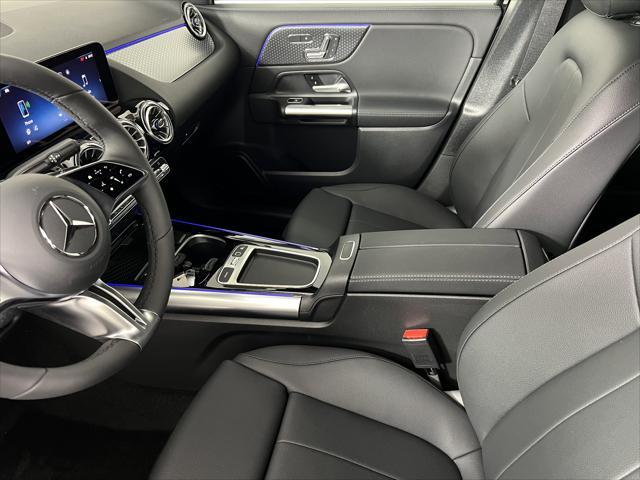new 2025 Mercedes-Benz GLA 250 car, priced at $47,295