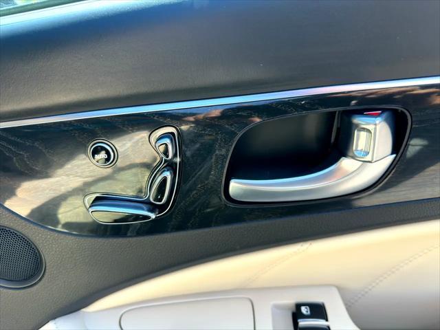 used 2015 Hyundai Equus car, priced at $13,995