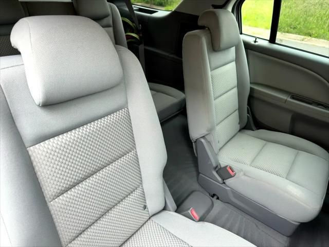 used 2005 Ford Freestyle car, priced at $7,495