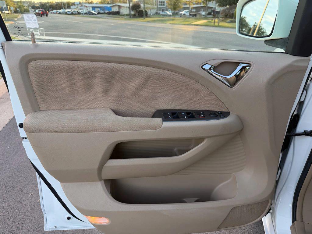 used 2006 Honda Odyssey car, priced at $7,495