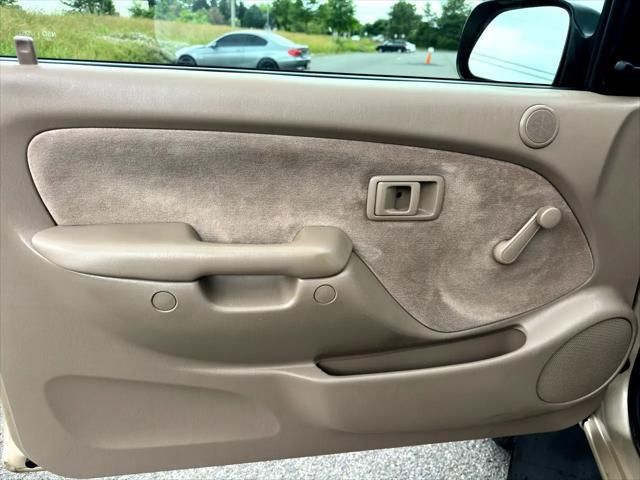 used 2004 Toyota Tacoma car, priced at $14,995