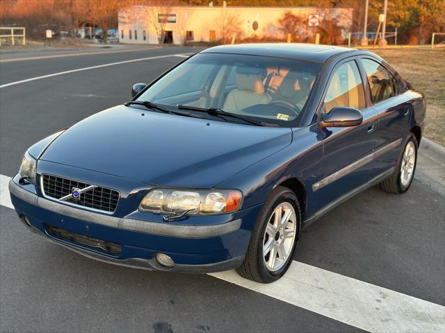 used 2002 Volvo S60 car, priced at $4,995