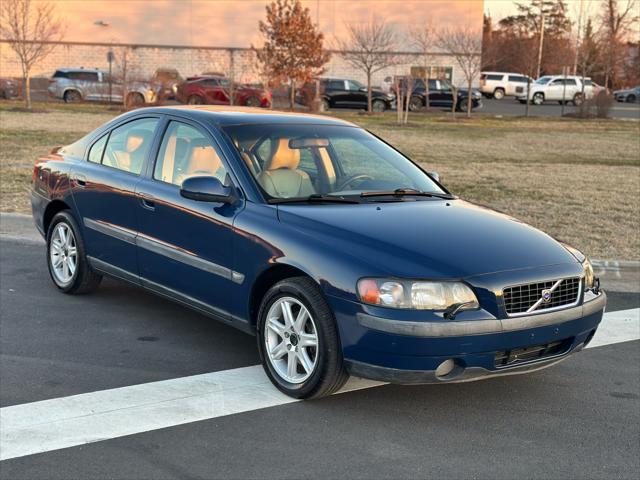 used 2002 Volvo S60 car, priced at $4,995