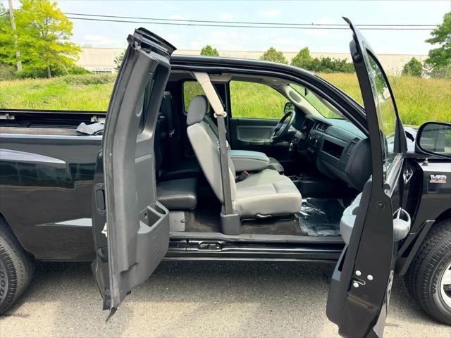 used 2009 Dodge Dakota car, priced at $14,995