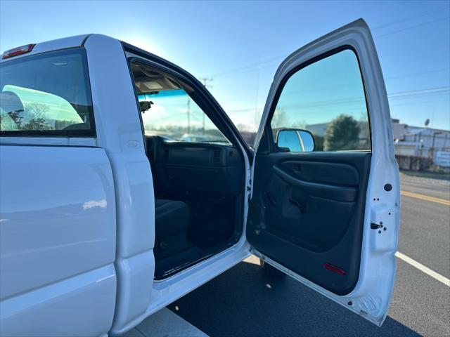 used 2005 Chevrolet Silverado 1500 car, priced at $11,994