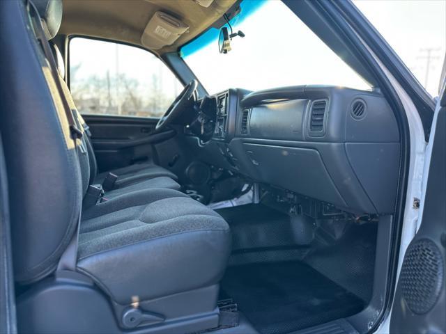 used 2005 Chevrolet Silverado 1500 car, priced at $11,994