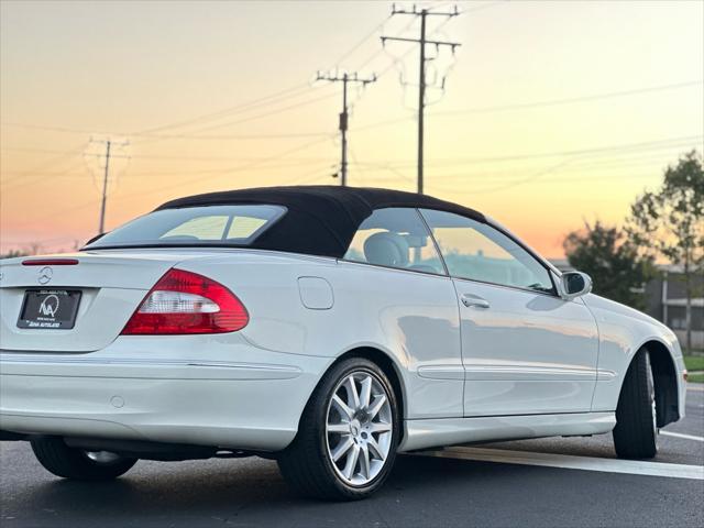 used 2007 Mercedes-Benz CLK-Class car, priced at $6,995