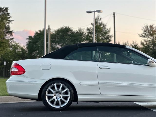 used 2007 Mercedes-Benz CLK-Class car, priced at $6,995