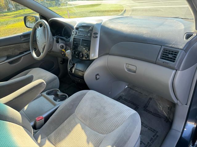 used 2007 Toyota Sienna car, priced at $7,995