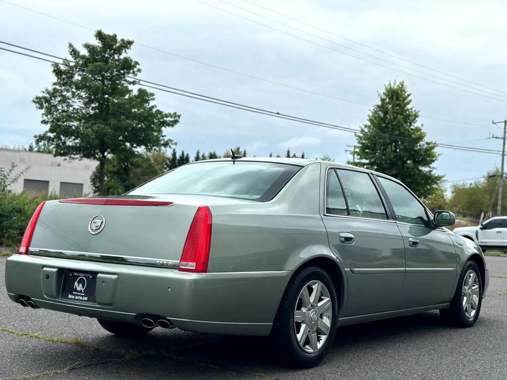 used 2007 Cadillac DTS car, priced at $7,495