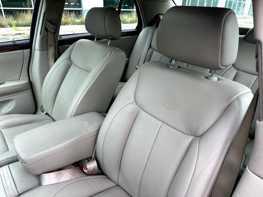 used 2007 Cadillac DTS car, priced at $7,495