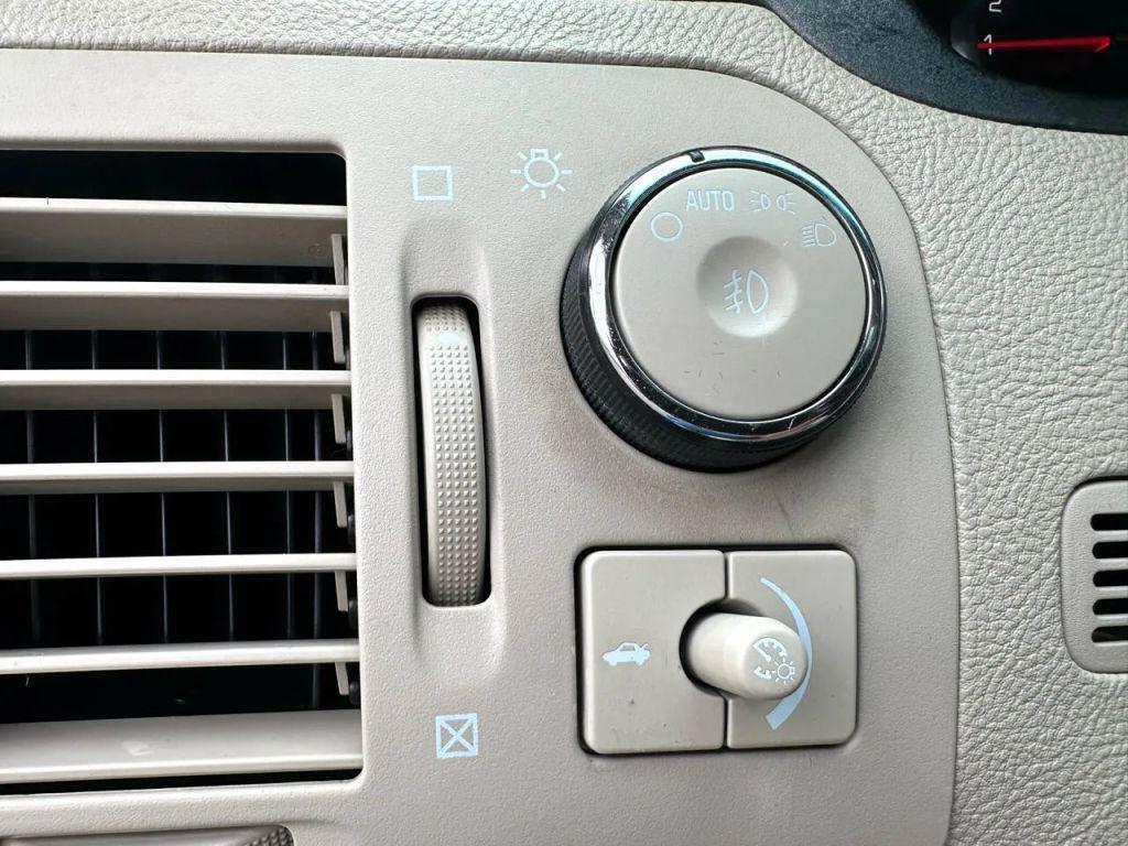 used 2007 Cadillac DTS car, priced at $7,495