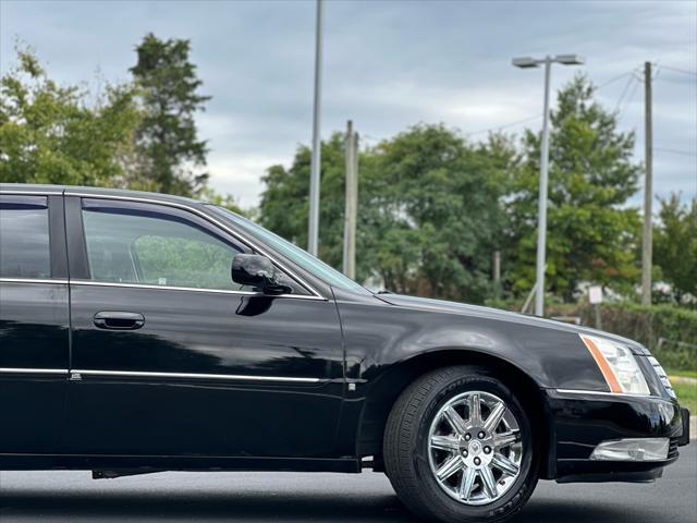 used 2009 Cadillac DTS car, priced at $8,495