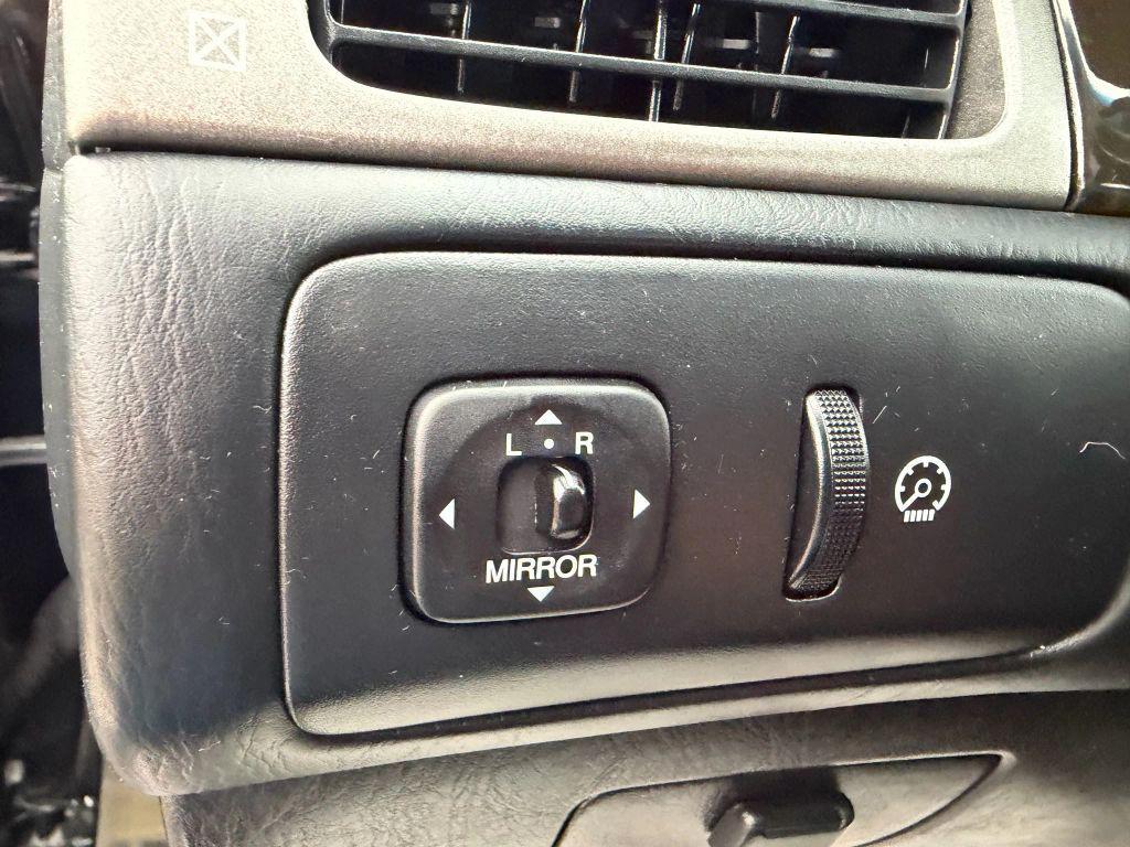 used 2006 Lexus ES 330 car, priced at $6,995