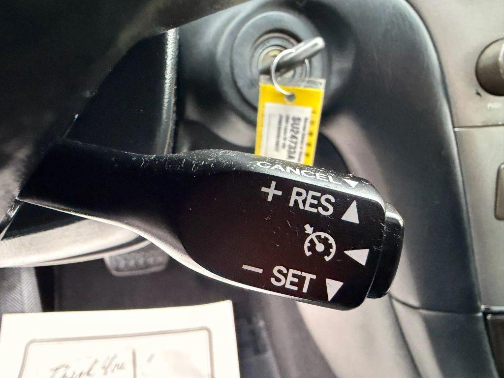 used 2006 Lexus ES 330 car, priced at $6,995