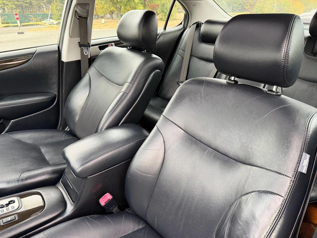 used 2006 Lexus ES 330 car, priced at $6,995