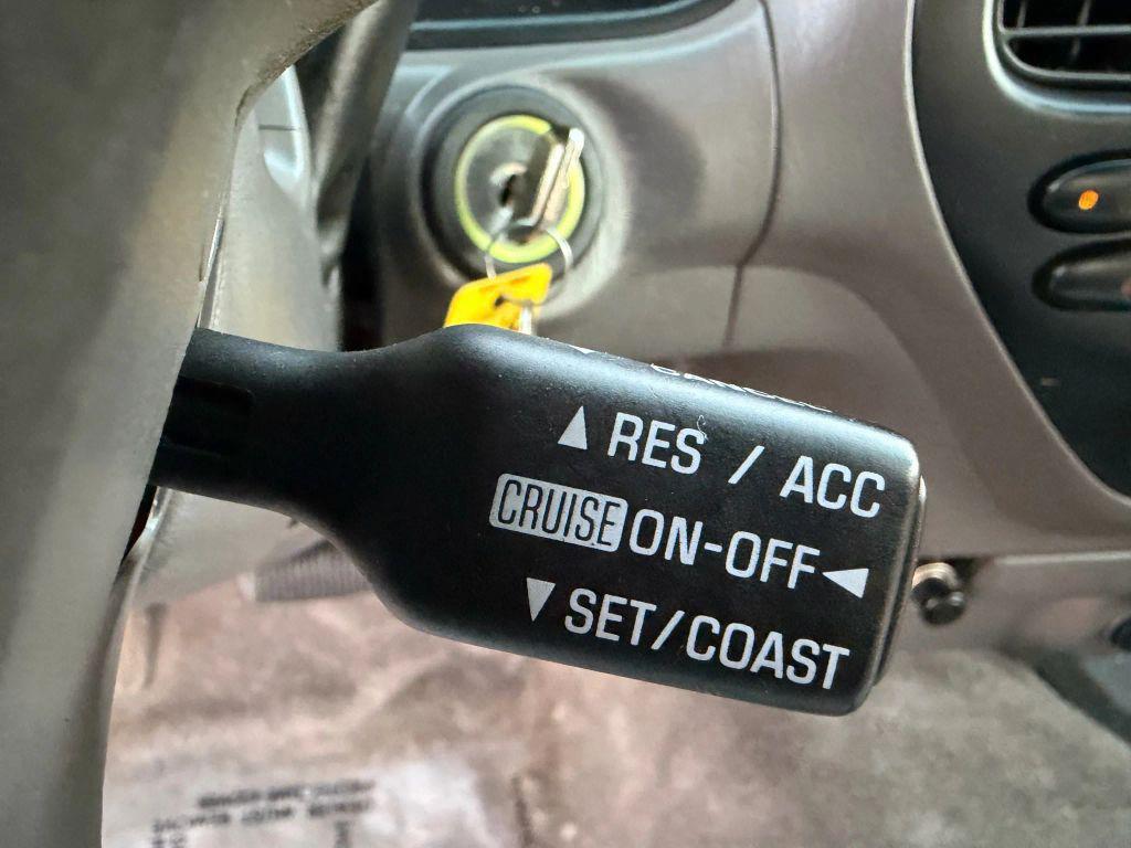 used 2002 Toyota Tundra car, priced at $9,995