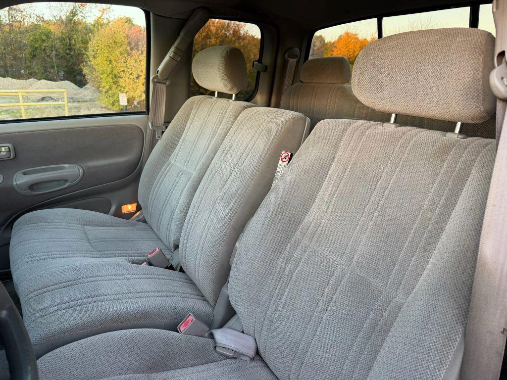 used 2002 Toyota Tundra car, priced at $9,995