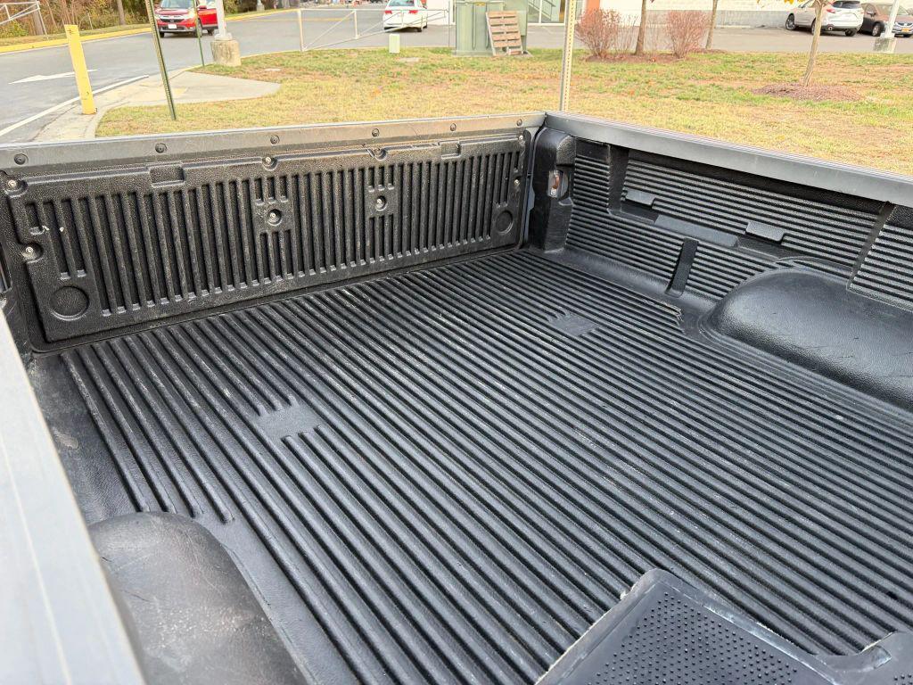 used 2002 Toyota Tundra car, priced at $9,995