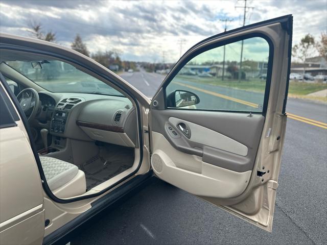 used 2005 Chevrolet Malibu car, priced at $5,995