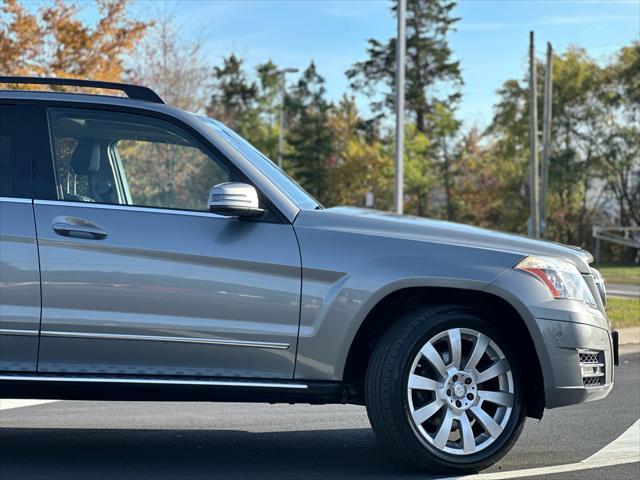 used 2011 Mercedes-Benz GLK-Class car, priced at $9,995