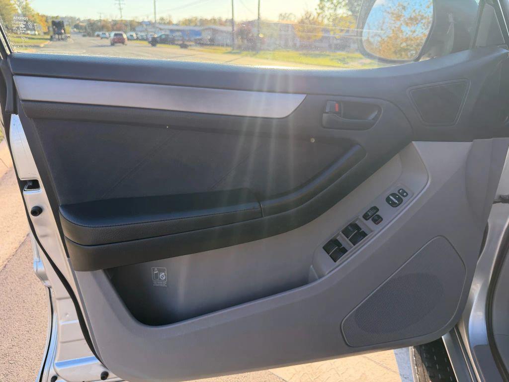 used 2005 Toyota 4Runner car, priced at $10,995