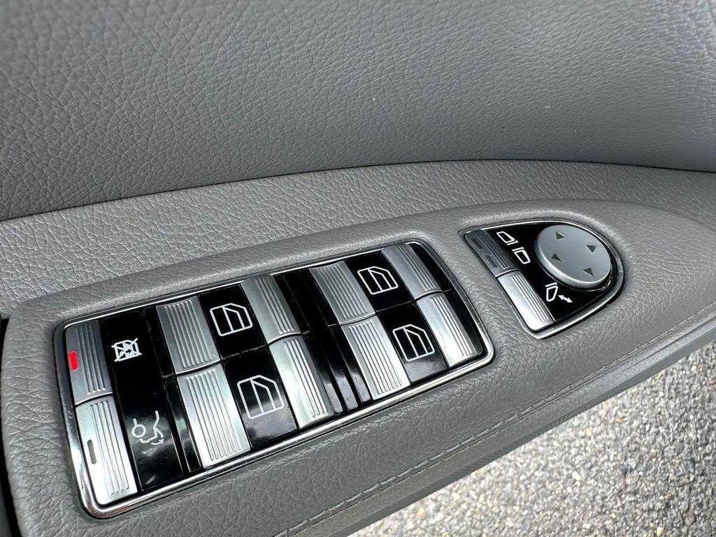 used 2007 Mercedes-Benz S-Class car, priced at $11,995