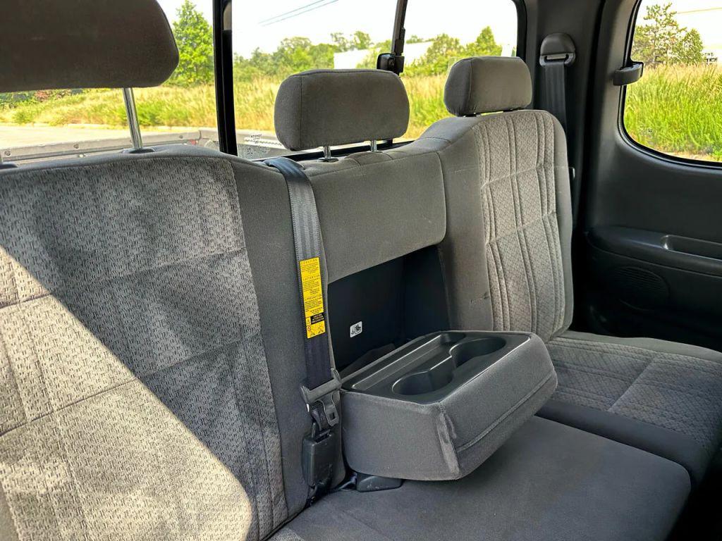 used 2006 Toyota Tundra car, priced at $10,495