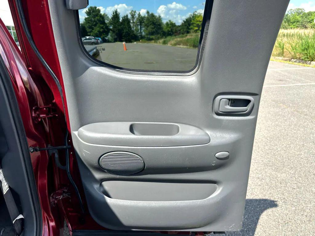 used 2006 Toyota Tundra car, priced at $10,495