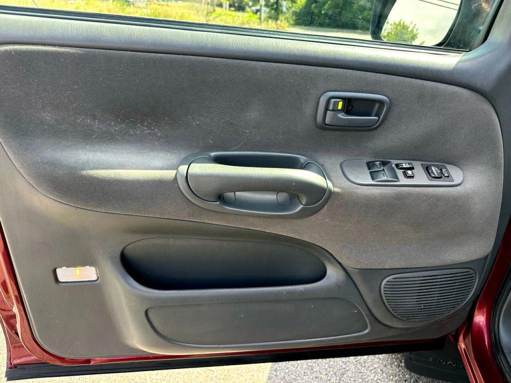 used 2006 Toyota Tundra car, priced at $10,495