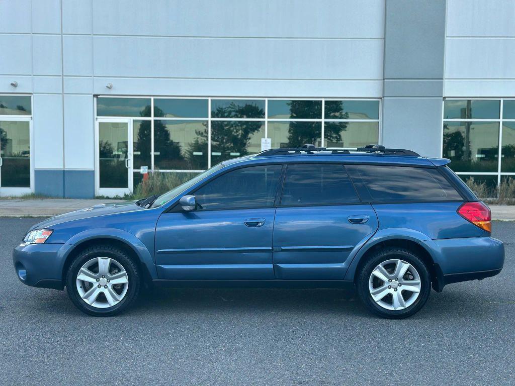 used 2007 Subaru Outback car, priced at $3,495