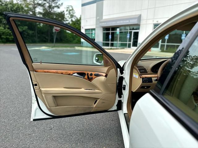 used 2009 Mercedes-Benz E-Class car, priced at $5,990