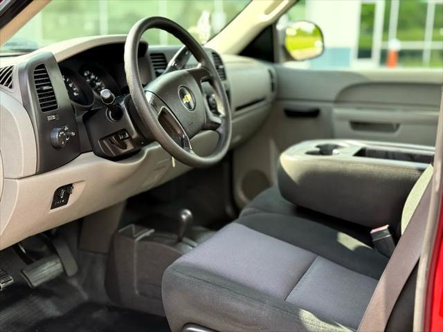 used 2011 Chevrolet Silverado 1500 car, priced at $11,995