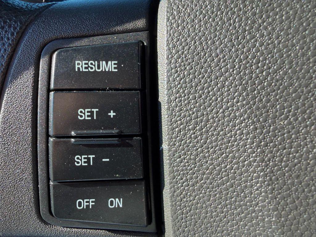 used 2009 Ford Focus car, priced at $5,495