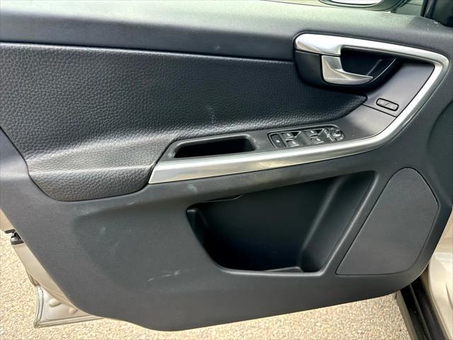 used 2012 Volvo XC60 car, priced at $10,495