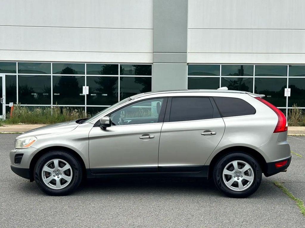 used 2012 Volvo XC60 car, priced at $10,495