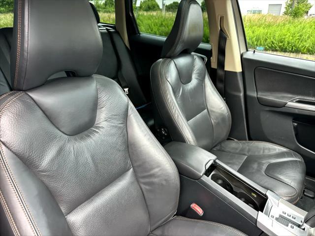 used 2012 Volvo XC60 car, priced at $10,495